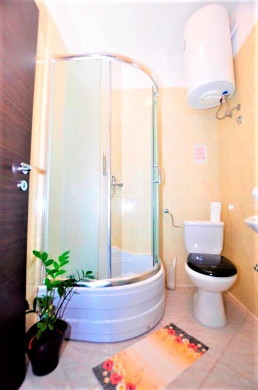 Marinovi Dvori Apartment Slatine Bagian luar foto